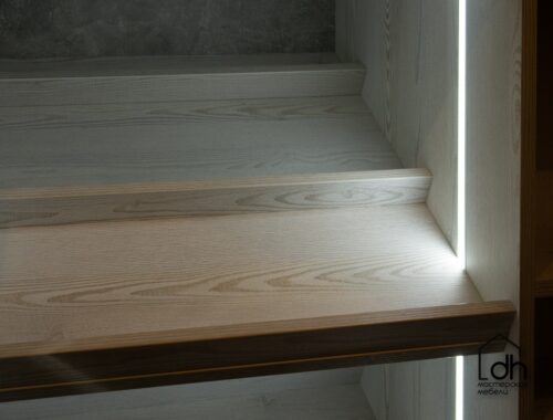 Гардеробная с большим шкафом для обуви