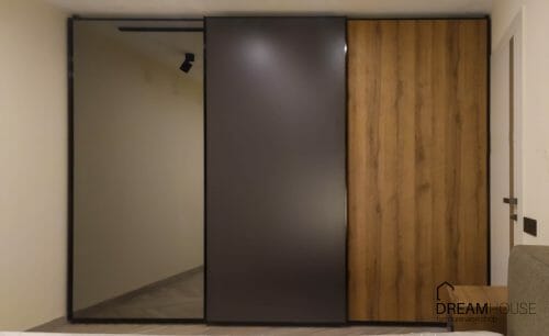 Розсувна шафа до спальні