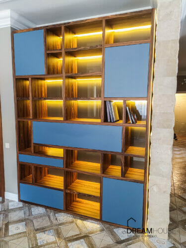 Книжный стеллаж с мини баром